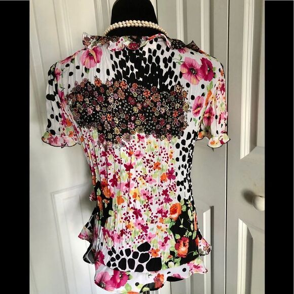 Cute colorful blouse by Dressbarn in large - Picture 3 of 3